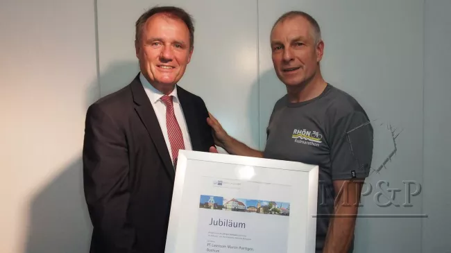 Auszeichnung zum 25 j&auml;hrigen Firmenjubil&auml;um